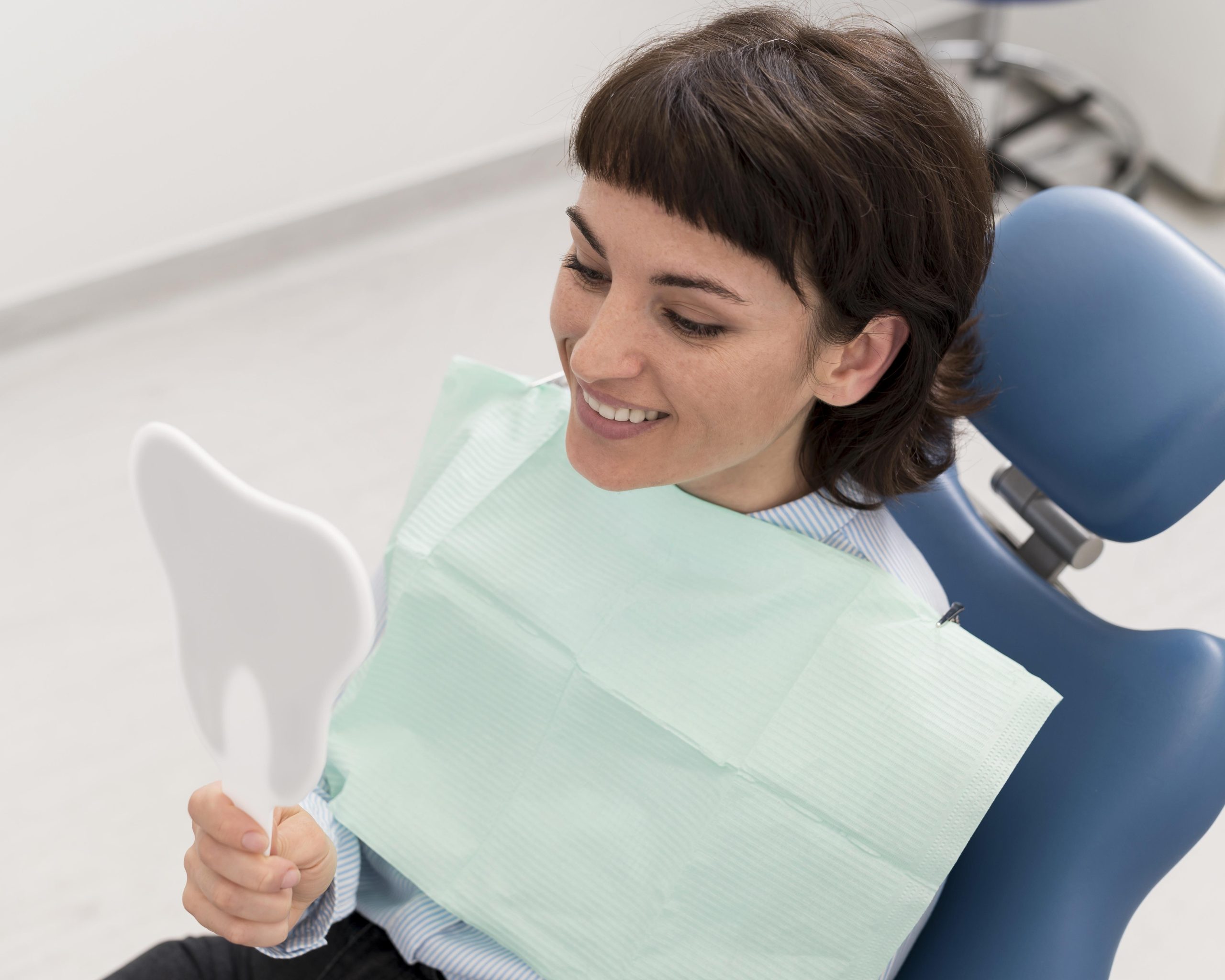 Female Dentist Houston, TX | Dr. Jasmine Naderi at Best Dental